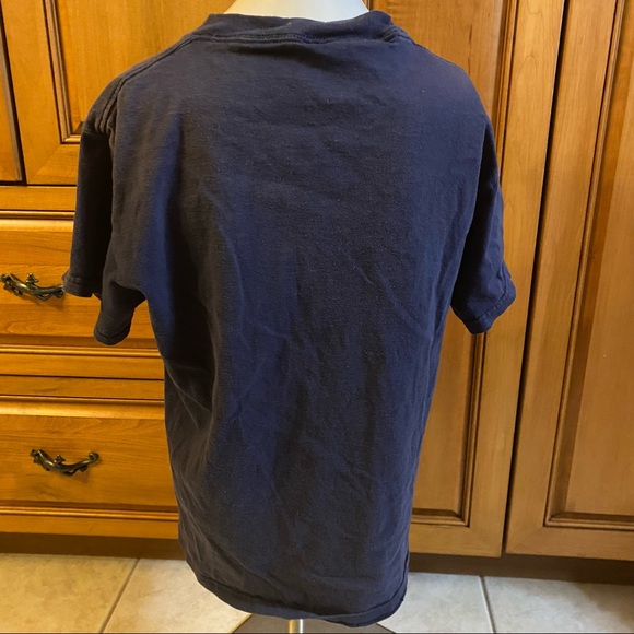 💰3 for $20 - Disney T-Shirt - Picture 3 of 4